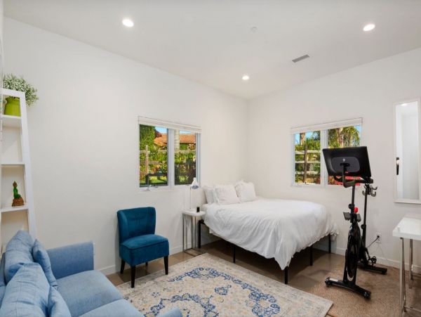 Santa Barbara Contemporary Vacation Home