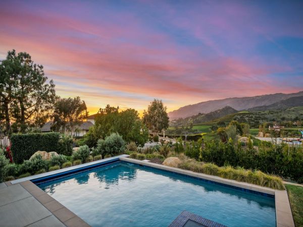 Santa Barbara Contemporary Vacation Home