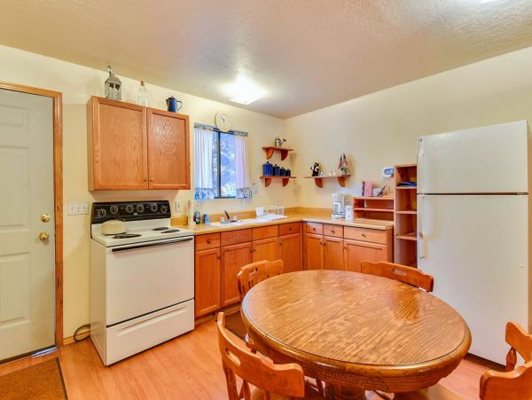 Brighton Home 1006774