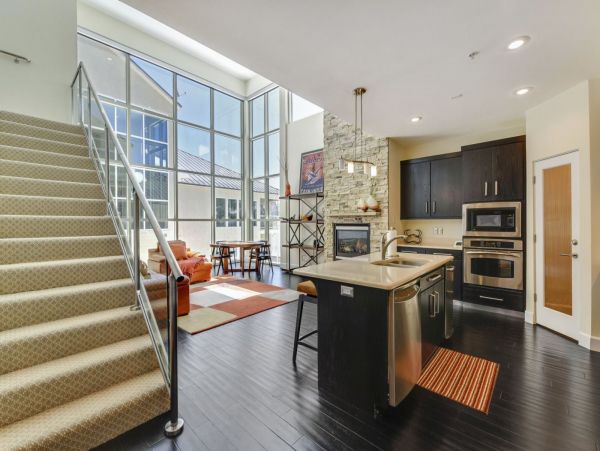 Brighton Home 1006776
