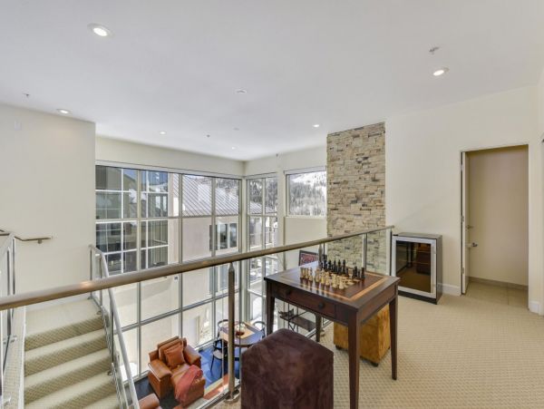 Brighton Home 1006776