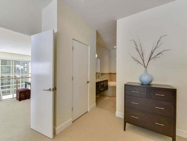 Brighton Home 1006776