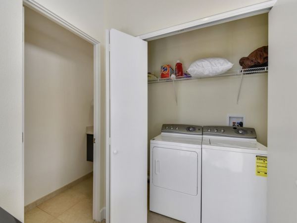 Brighton Home 1006776