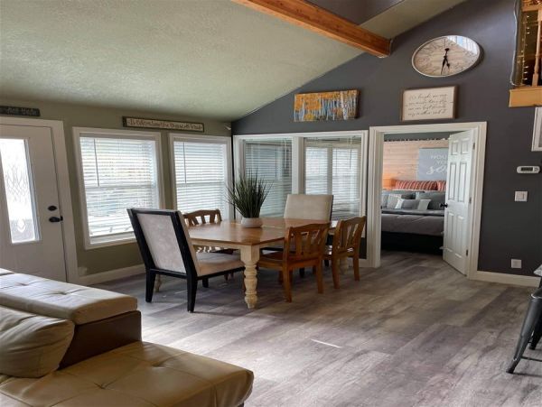Brighton Home 1006778