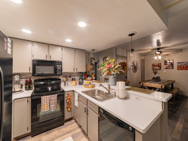 Brighton Home 1006779