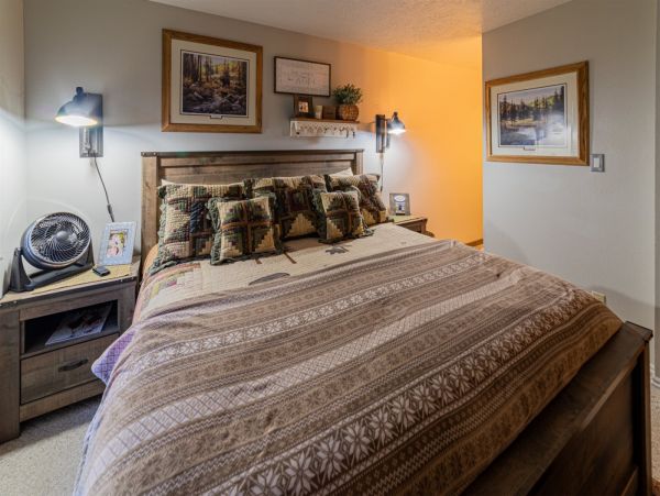 Brighton Home 1006779