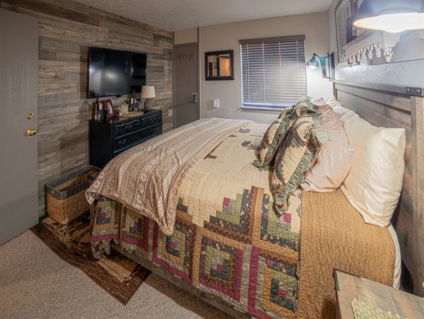Brighton Home 1006779