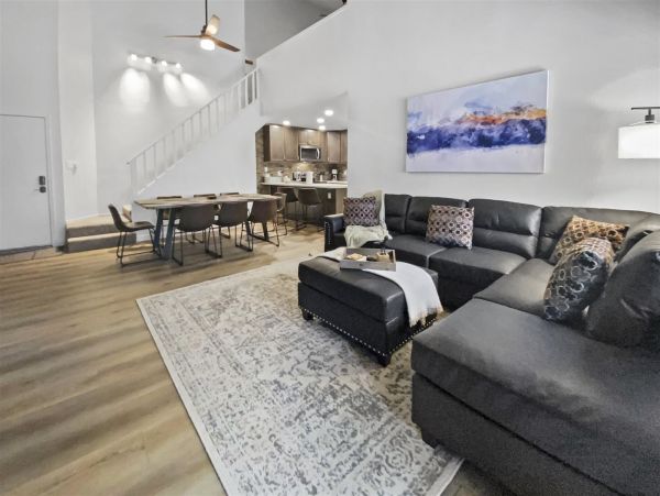 Brighton Home 1006780