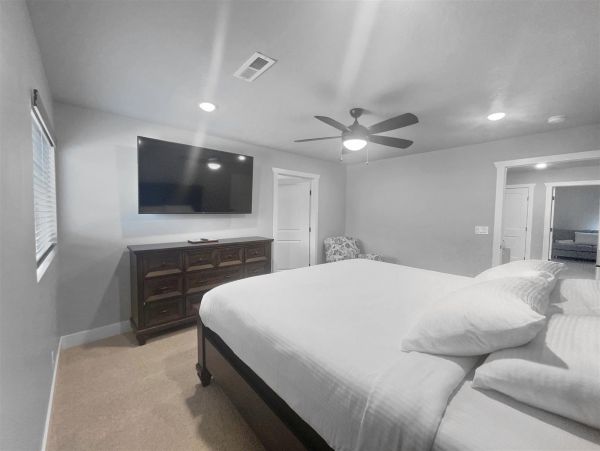 Brighton Home 1006782