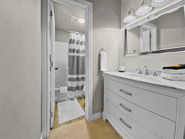 Brighton Home 1006784