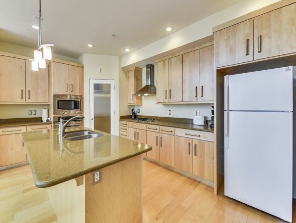 Brighton Home 1006790