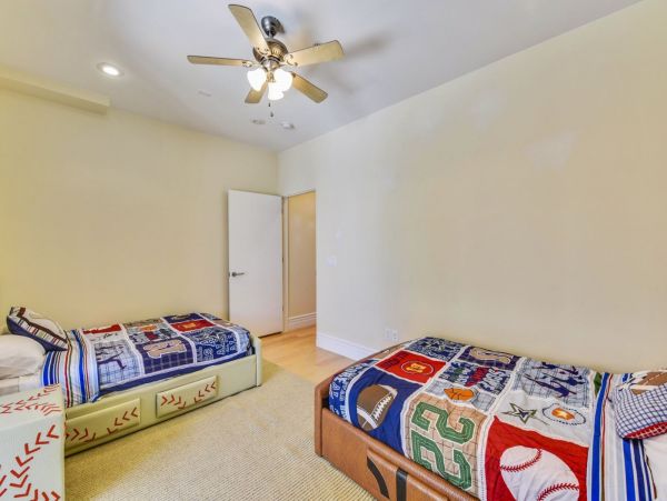 Brighton Home 1006790