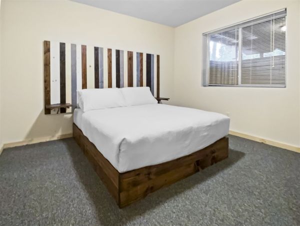 Brighton Home 1006791