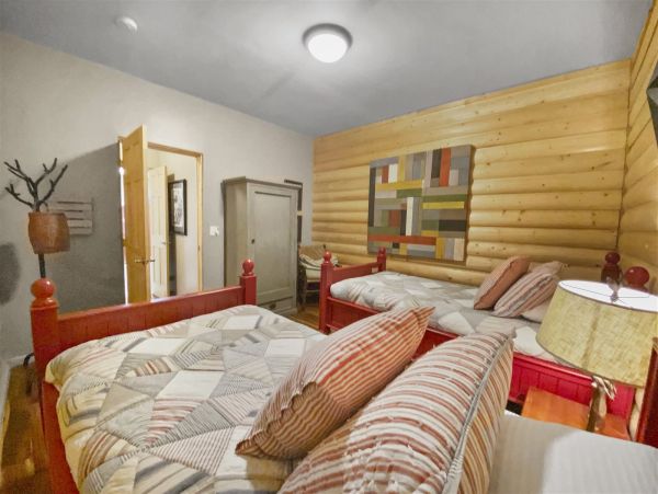 Brighton Home 1006793