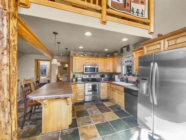 Brighton Home 1006794