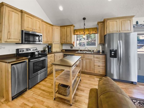 Brighton Home 1006795