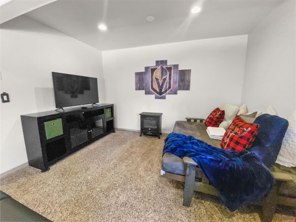 Brighton Home 1006795