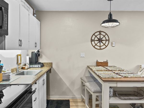 Brighton Home 1006797