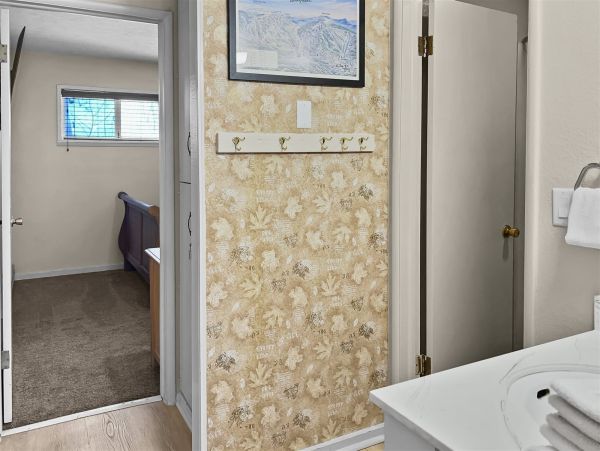 Brighton Home 1006797