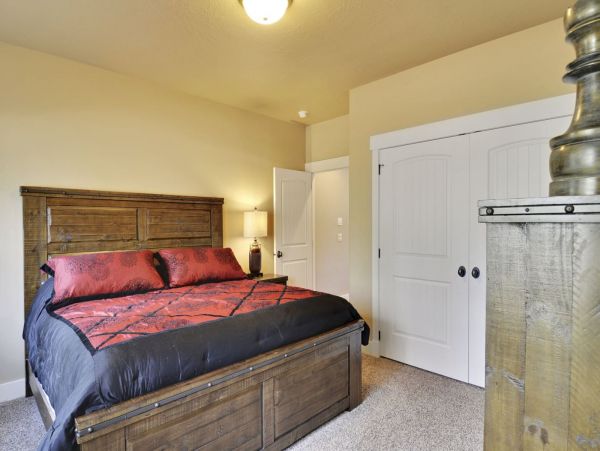 Brighton Home 1006798