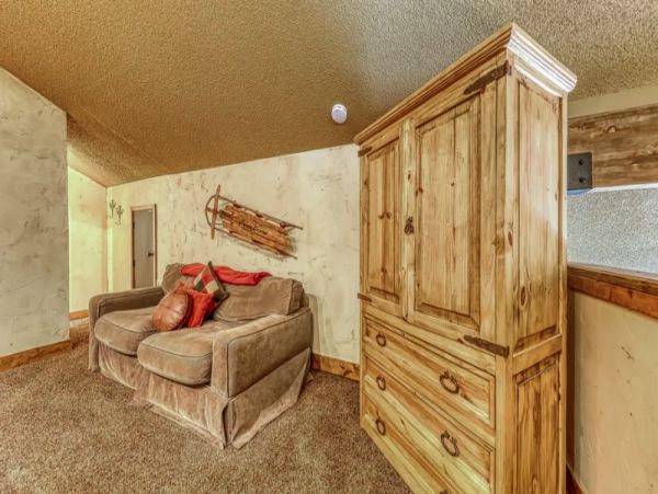 Brighton Home 1006801