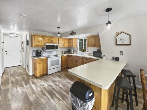 Brighton Home 1006818