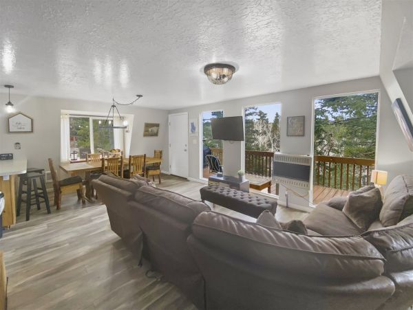 Brighton Home 1006818