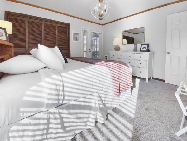 Brighton Home 1006819
