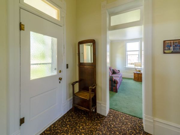 Brighton Home 1006820