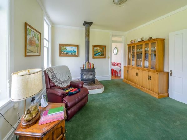 Brighton Home 1006820