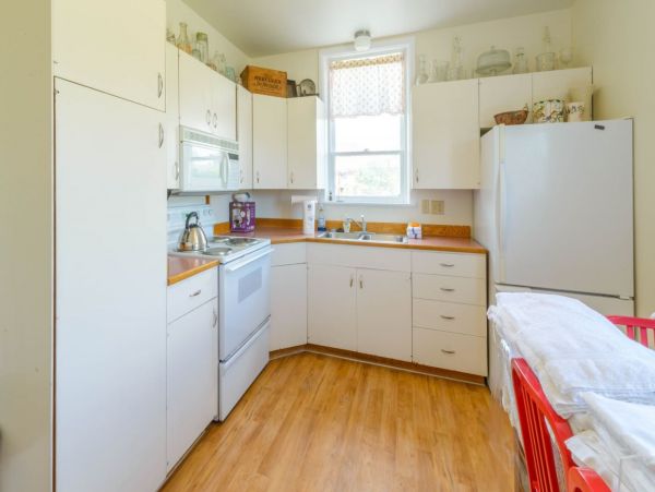 Brighton Home 1006820