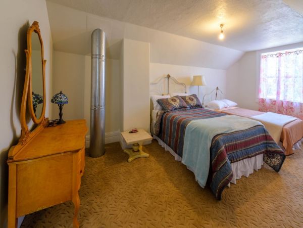 Brighton Home 1006820