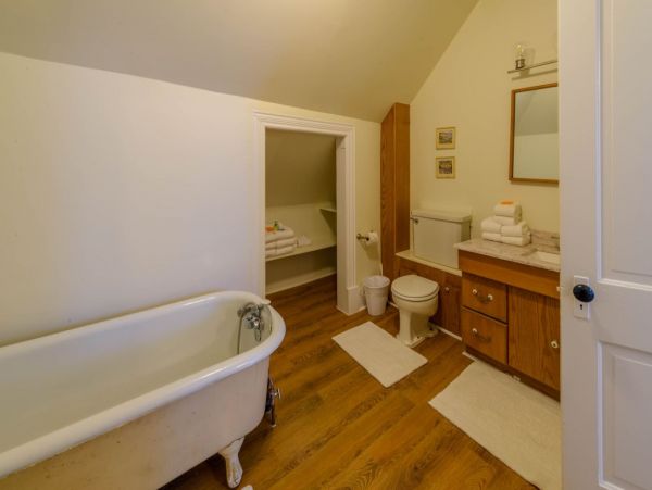 Brighton Home 1006820