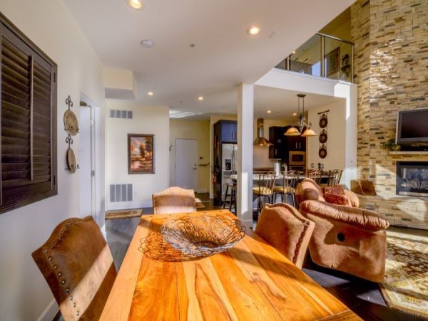 Brighton Home 1006821
