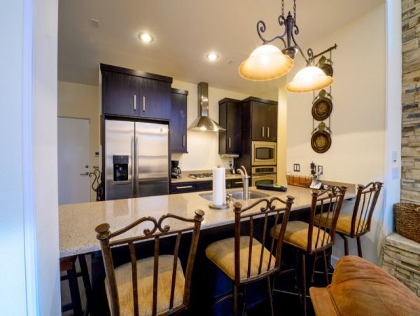 Brighton Home 1006821