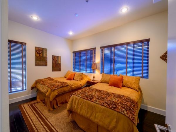 Brighton Home 1006821