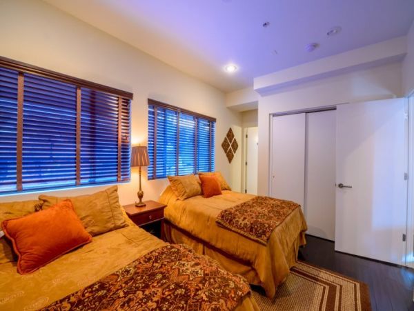 Brighton Home 1006821