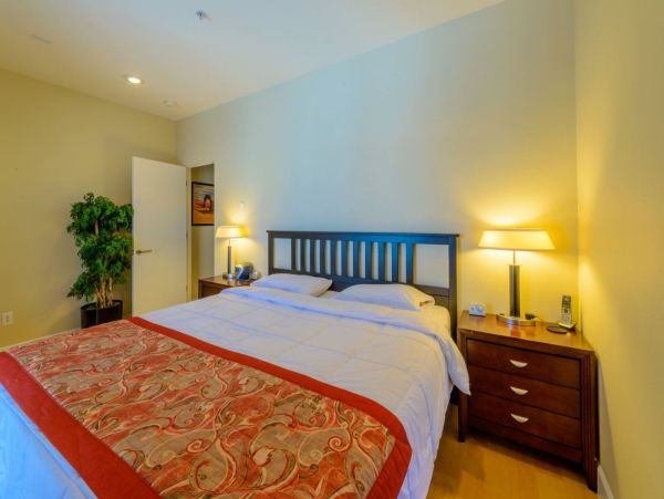 Brighton Home 1006827