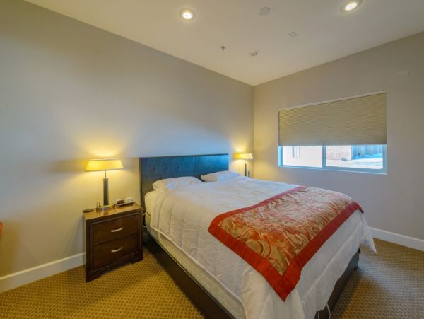 Brighton Home 1006827