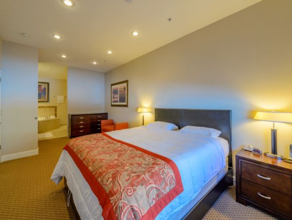 Brighton Home 1006827