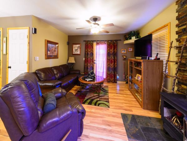 Brighton Home 1006829