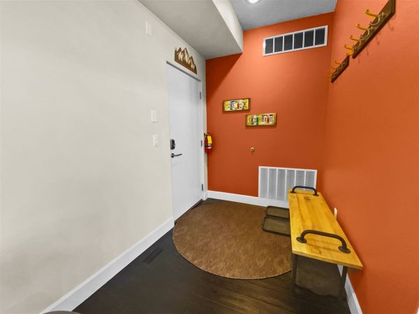 Brighton Home 1006833