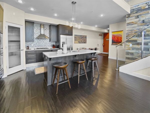 Brighton Home 1006833