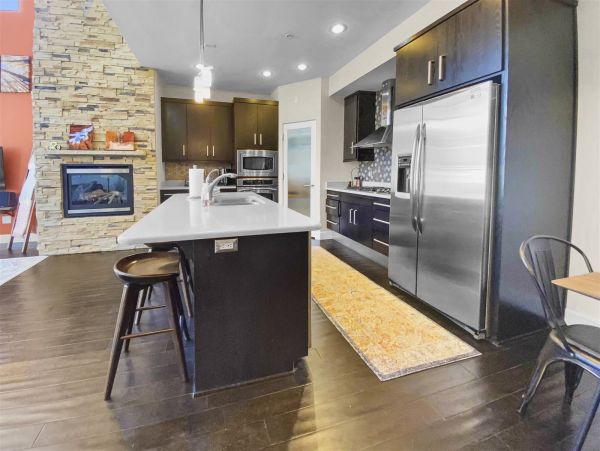 Brighton Home 1006833