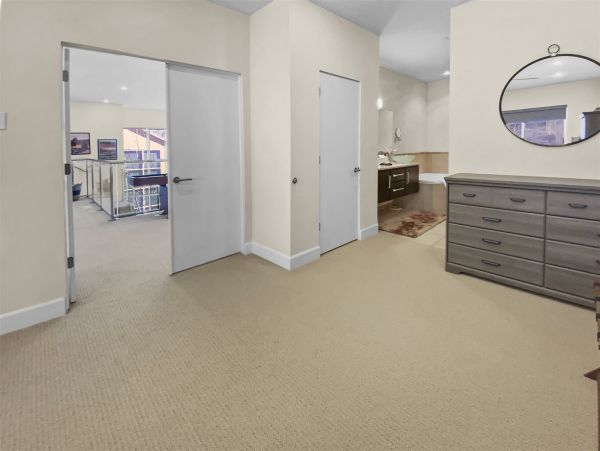 Brighton Home 1006833