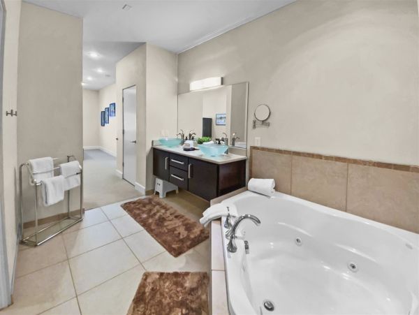Brighton Home 1006833