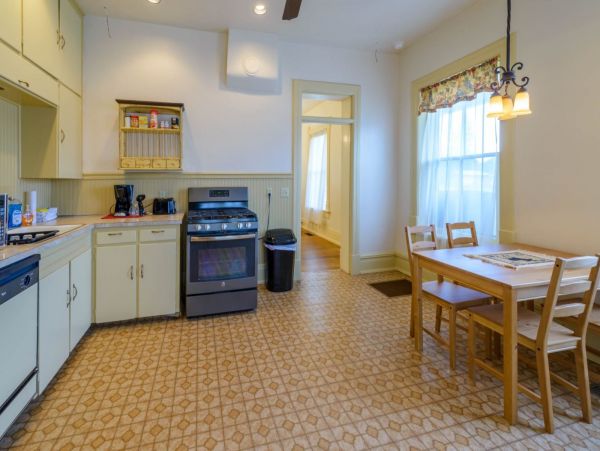 Brighton Home 1006835