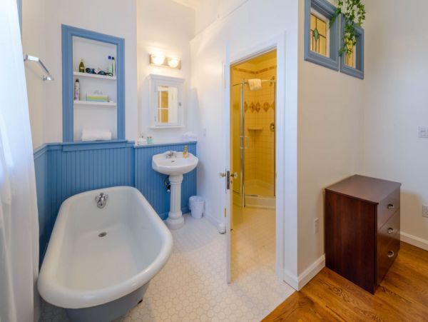 Brighton Home 1006835