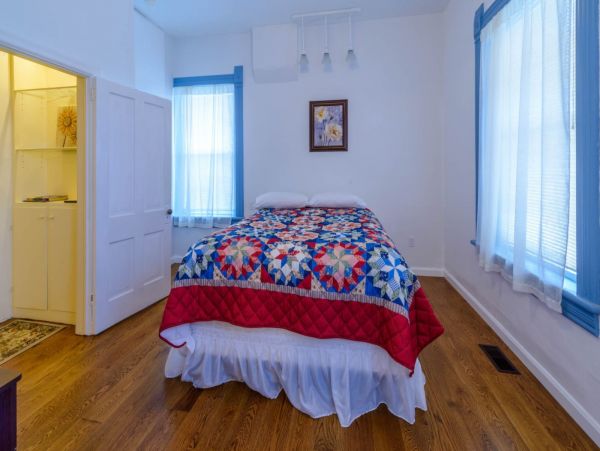 Brighton Home 1006835