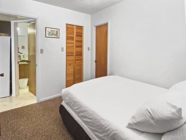 Brighton Home 1006838